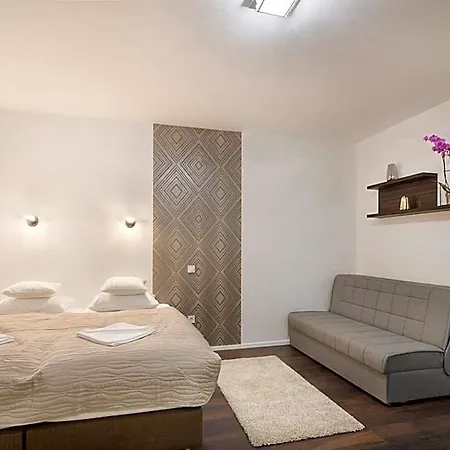 Paulay Downtown 4* Boedapest
