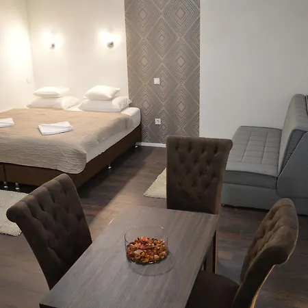 Paulay Downtown Apart-hotel