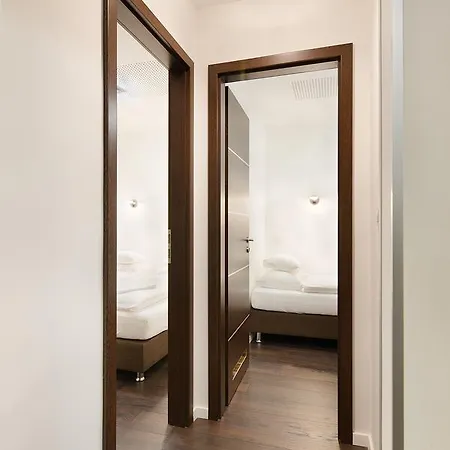 Paulay Downtown Apart-hotel 4*