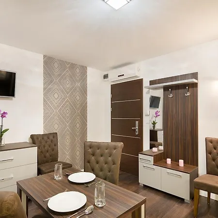 Paulay Downtown Apart-hotel Budapeste