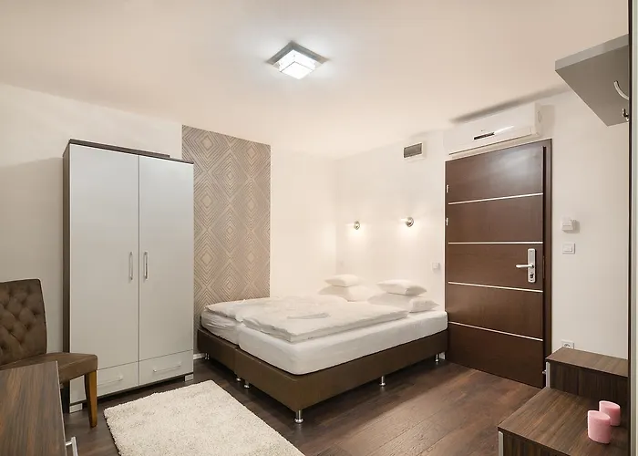 Paulay Downtown Budapest