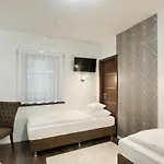 Aparthotel Paulay Downtown